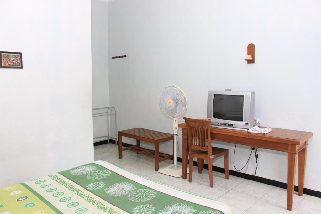 Baru Dua Beach Hotel Banyuwangi  Esterno foto